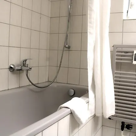 Cvjm Am Dom Ξενοδοχείο