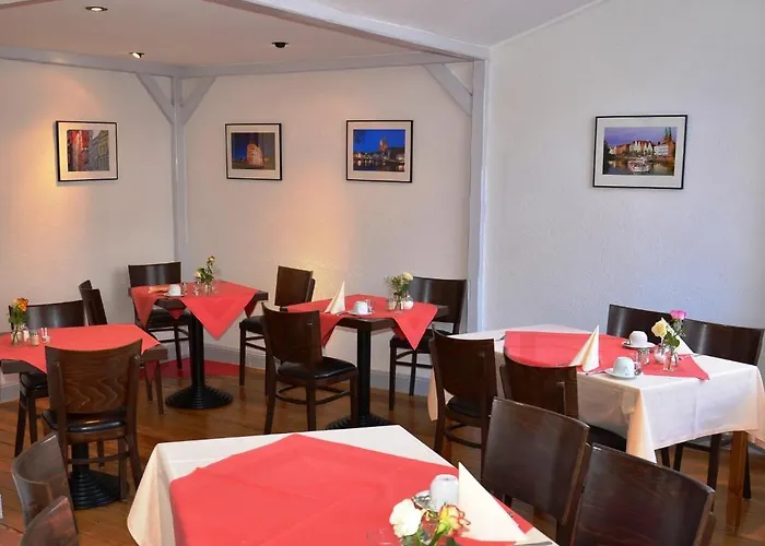 Hotel Cvjm Am Dom 2*